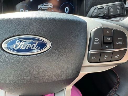 New 2026 Ford Explorer Active w/ Active Comfort Package image 29