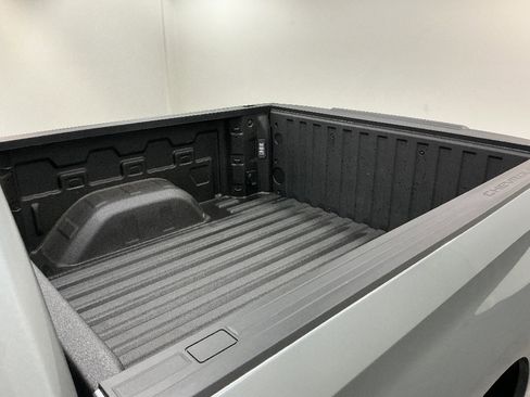 New 2026 Chevrolet Silverado 1500 LT image 25