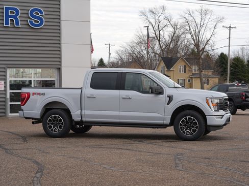 Used 2022 Ford F150 XLT w/ Equipment Group 302A High AWD/4WD image 2