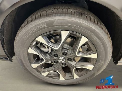 New 2026 Honda HR-V EX-L image 10