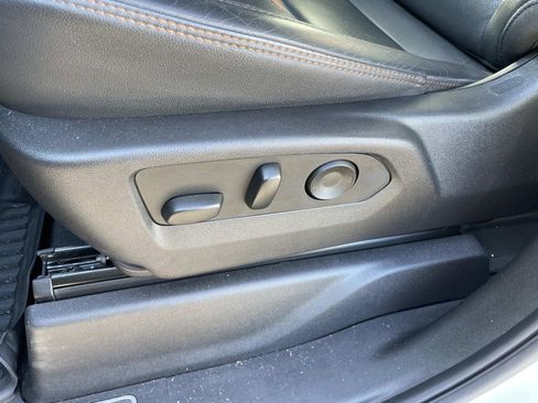 Used 2024 GMC Sierra 1500 AT4 w/ Technology Package image 19