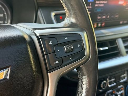 Used 2021 Chevrolet Suburban LT w/ LT Signature Package AWD/4WD image 12