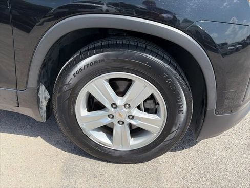 Used 2016 Chevrolet Trax LT w/ LT Convenience Package FWD image 10