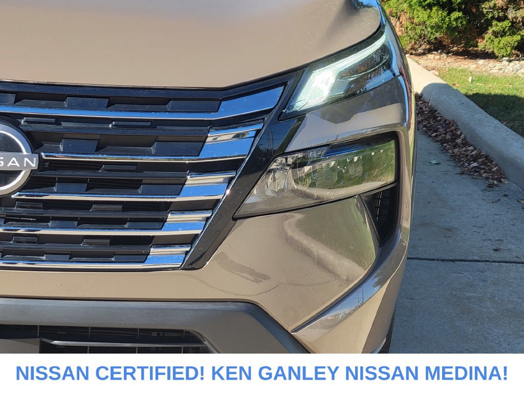 Certified 2024 Nissan Rogue SV w/ SV Premium Package AWD/4WD image 10