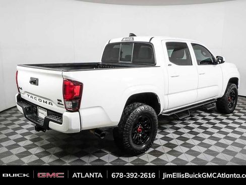 Used 2021 Toyota Tacoma SR image 27