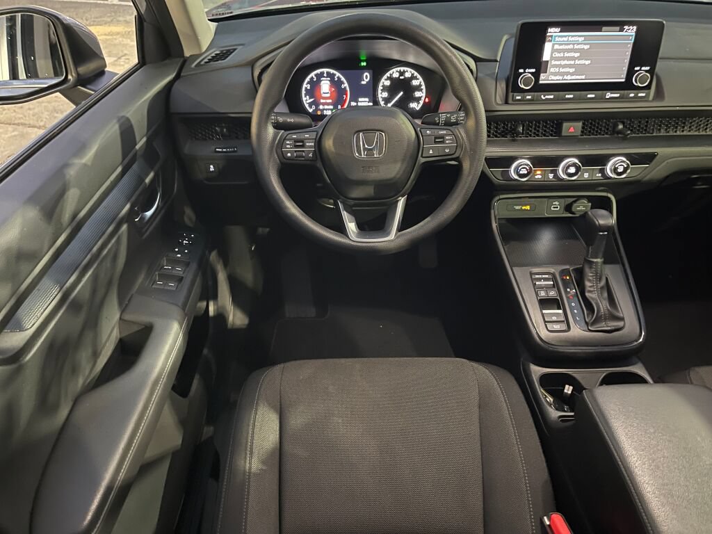 Used 2024 Honda CR-V LX image 2