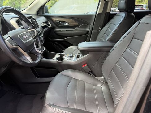 Used 2022 GMC Terrain Denali w/ Denali Premium Package AWD/4WD image 20