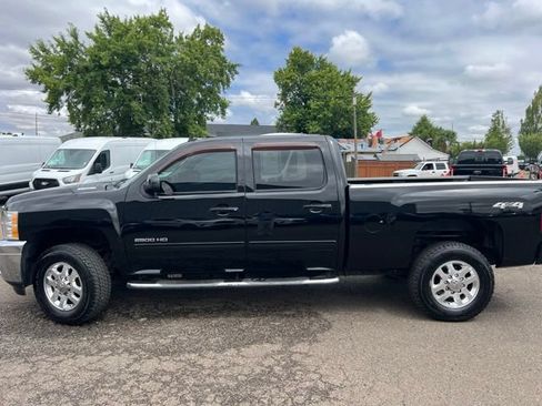 Used 2012 Chevrolet Silverado 2500 LTZ w/ LTZ Plus Package AWD/4WD image 2