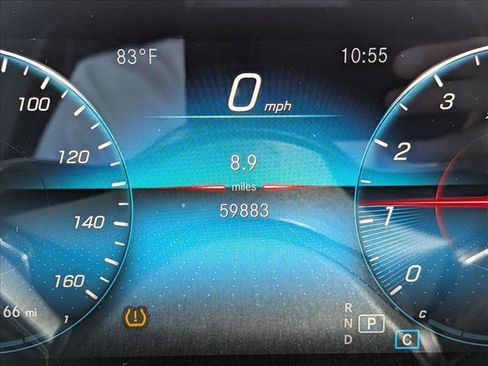 Used 2022 Mercedes-Benz GLB 250 4MATIC image 10