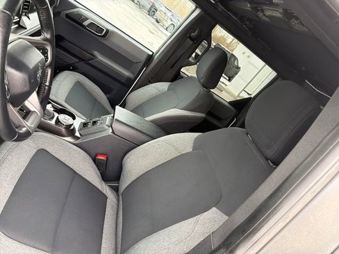 Used 2023 Ford Bronco Big Bend w/ Sasquatch Package image 16