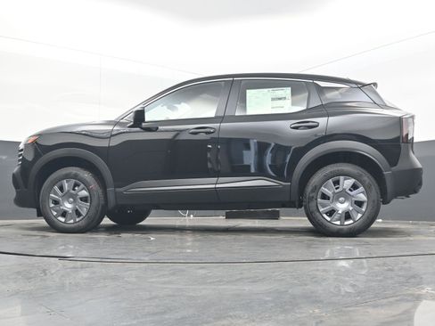 New 2026 Nissan Kicks S image 17