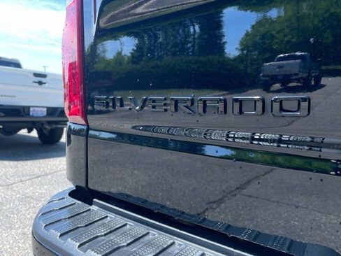 Used 2024 Chevrolet Silverado 1500 RST w/ Convenience Package II AWD/4WD image 32
