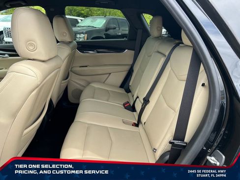 Used 2018 Cadillac XT5 FWD image 24