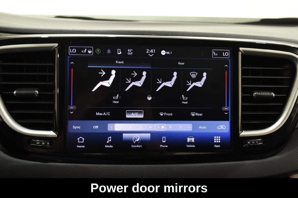 Used 2024 Chrysler Pacifica Touring-L FWD image 21