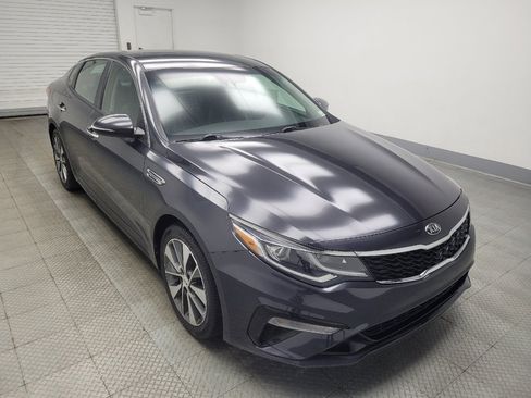 Used 2019 Kia Optima S FWD image 13