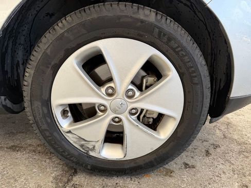 Used 2016 Kia Soul FWD image 11