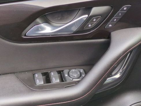 Used 2021 Chevrolet Blazer RS w/ Enhanced Convenience Package image 25