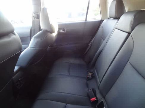 Certified 2025 Toyota Corolla Cross XLE FWD image 14