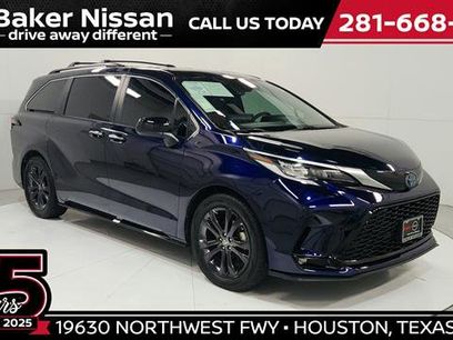 Used 2023 Toyota Sienna XSE