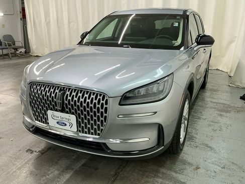 Used 2023 Lincoln Corsair FWD image 7