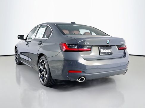 New 2026 BMW 330i xDrive Sedan w/ Premium Package AWD/4WD image 5