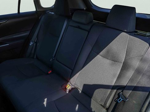 Used 2024 Toyota RAV4 LE image 22