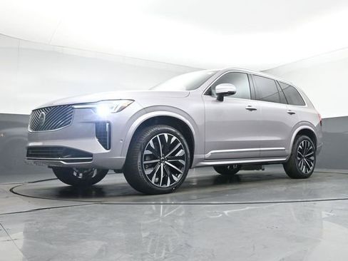 New 2026 Volvo XC90 B6 Plus w/ Protection Package Premier AWD/4WD image 42