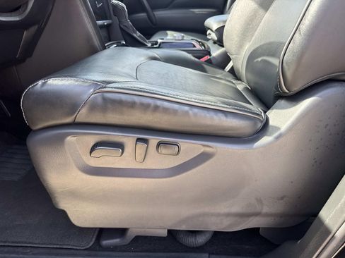 Used 2023 INFINITI QX80 Luxe w/ Cargo Package image 18