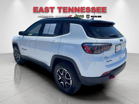 Used 2026 Jeep Compass Trailhawk AWD/4WD image 5