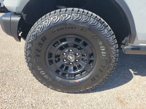 New 2026 Ford Bronco Badlands AWD/4WD image 28