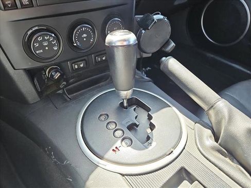 Used 2008 MAZDA MX-5 Miata Grand Touring w/ Premium Pkg image 11