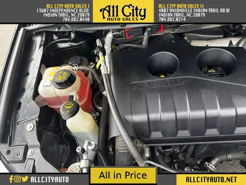 Used 2013 Ford Edge SE image 34