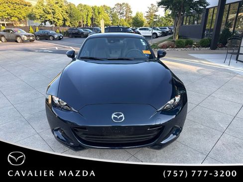Used 2021 MAZDA MX-5 Miata RF Grand Touring RWD image 2