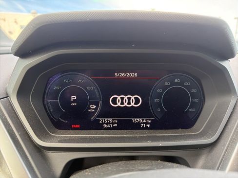 Used 2023 Audi Q4 e-tron Premium Plus w/ Premium Plus AWD/4WD image 2