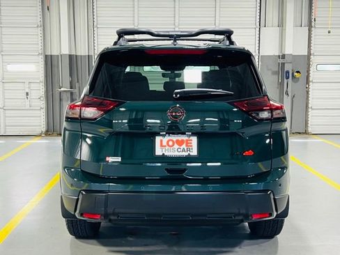 New 2026 Nissan Rogue SV AWD/4WD image 15