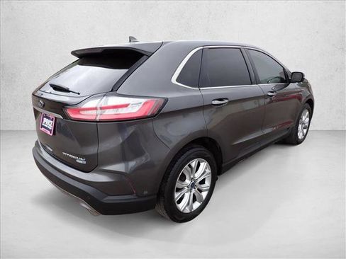 Used 2020 Ford Edge Titanium w/ Equipment Group 301A AWD/4WD image 2