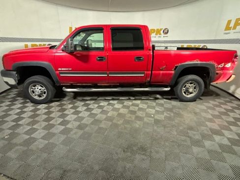 Used 2006 Chevrolet Silverado 2500 LT AWD/4WD image 6
