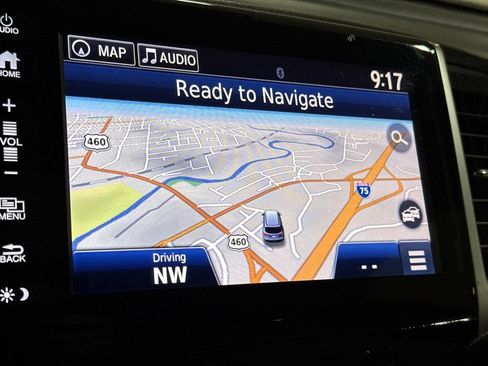 Used 2018 Honda Pilot Elite image 15