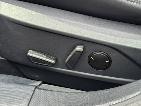 Used 2022 Ford Mustang Mach-E Select w/ Comfort/Technology Package AWD/4WD image 19