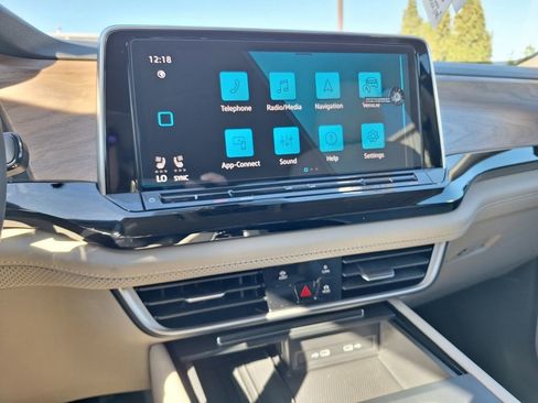 New 2026 Volkswagen Atlas SE image 12