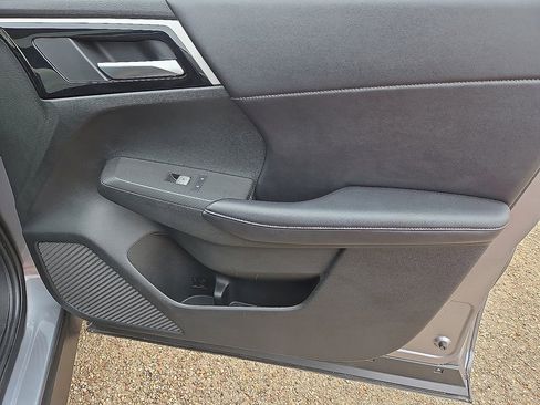Used 2024 Mitsubishi Outlander SE AWD/4WD image 14