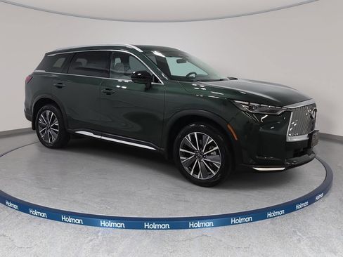 Certified 2026 INFINITI QX60 Luxe w/ Cargo Package AWD/4WD image 3