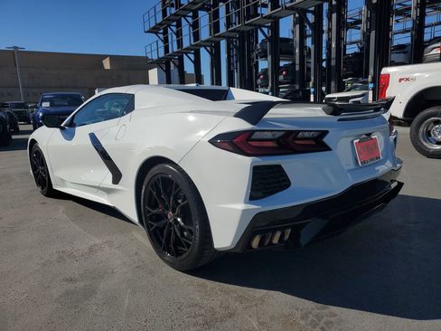 Used 2024 Chevrolet Corvette Stingray Premium Conv w/ Z51 Performance Package image 4