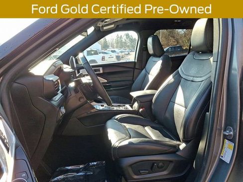 Used 2023 Ford Explorer ST w/ Equipment Group 401A image 17