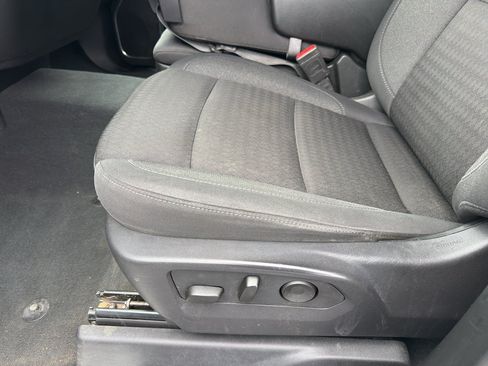 Used 2025 Chevrolet Silverado 2500 LT AWD/4WD image 14