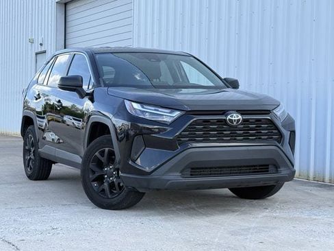 Used 2023 Toyota RAV4 LE image 2