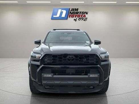 Used 2025 Toyota 4Runner TRD Off-Road AWD/4WD image 2