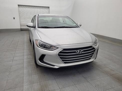 Used 2018 Hyundai Elantra SEL image 14