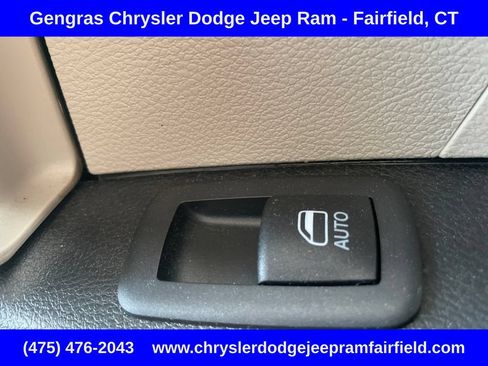 Used 2020 Chrysler Pacifica Touring-L Plus FWD image 30