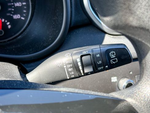 Certified 2021 Kia Sportage LX image 7